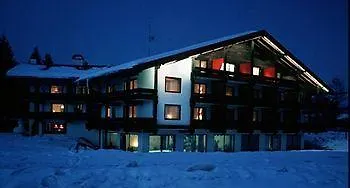 Hotel Quellenhof-3
